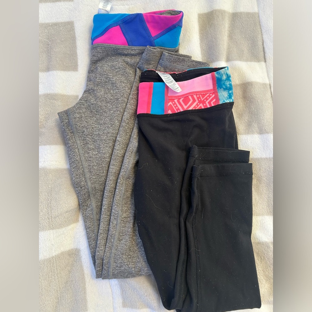 Ivivva leggings - 2 pairs